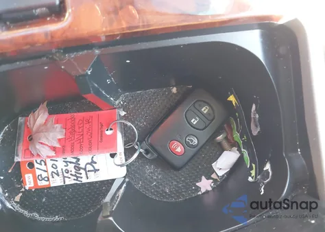 2012 Toyota Highlander Hybrid Limited V6 z USA, uszkodzony, nr VIN JTEDC3EH2C2007268